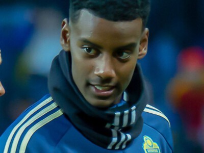 Alexander Isak - szwedzki napastnik. Wiek, wzrost, waga, Instagram, partnerka, dzieci