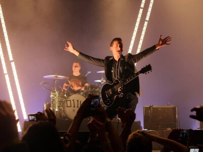 Arctic Monkeys – twórcy głośnego Brainstorm. Historia, członkowie, utwory, płyty, nagrody, Instagram